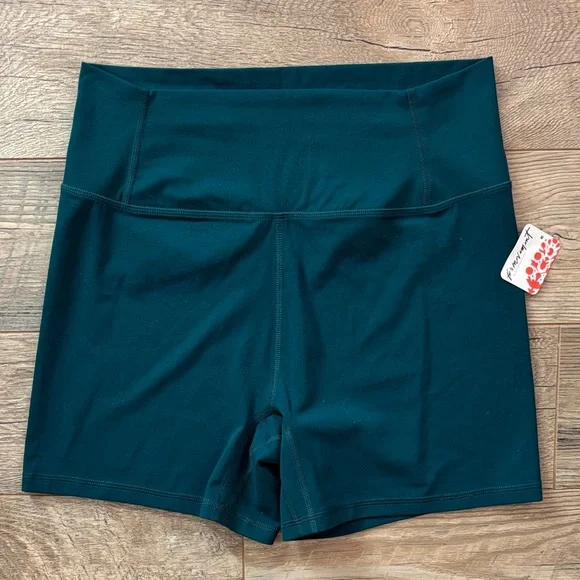 NWT FP Movement Women's Never Better Bike Shorts Evergreen Size XL Free People - Picture 1 of 6